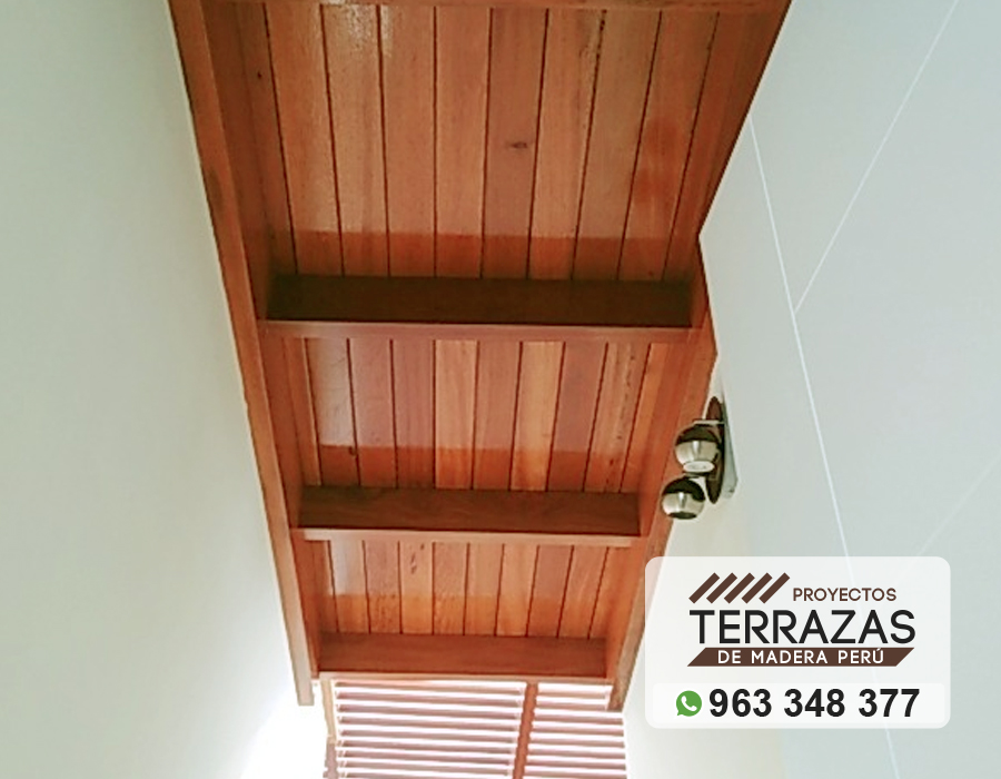 techo sol y sombra, techo de madera, estructura de madera, techos de madera, listones de madera, escalera de madera, parantes de madera, madera caoba, machihembrado, acabados en madera, acabado de madera, madera laqueada, madera barnizado, rejas de madera, madera flotante, columnas de madera, techos, madera, terrazas, terrazas de madera, proyectos de madera, proyectos, sol y sombra, sombra de madera