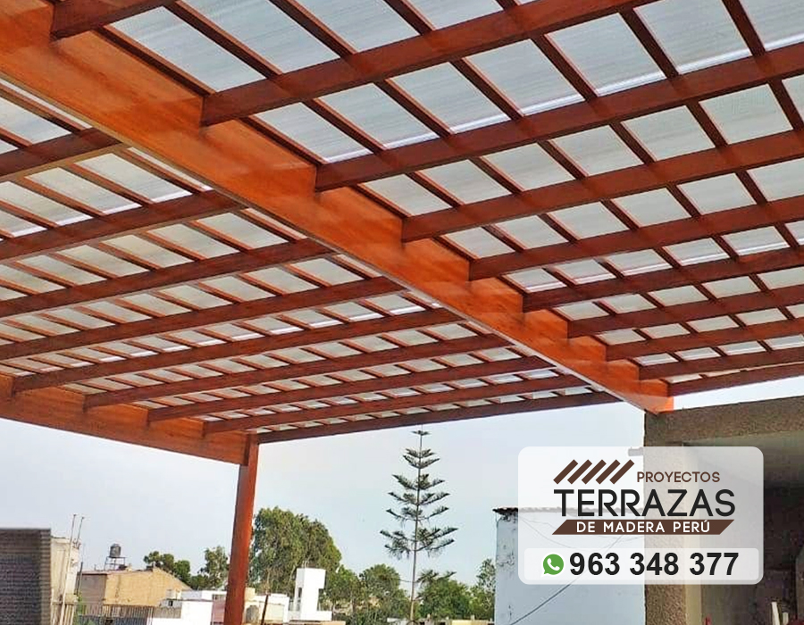 techo sol y sombra, techo de madera, estructura de madera, techos de madera, listones de madera, escalera de madera, parantes de madera, madera caoba, machihembrado, acabados en madera, acabado de madera, madera laqueada, madera barnizado, rejas de madera, madera flotante, columnas de madera, techos, madera, terrazas, terrazas de madera, proyectos de madera, proyectos, sol y sombra, sombra de madera